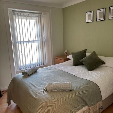 Lovely 2-Bedroom Apartment In Scottish Borders Earlston Extérieur photo